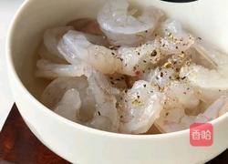 什锦虾仁的做法图解1