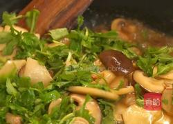 双菇烩冬笋的做法图解6