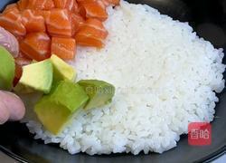 三文鱼牛油果拌饭的做法图解5