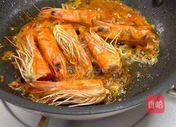 鲜到原地封神！蒜香口蘑大虾在家轻松复刻的做法图解4