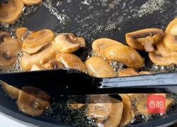 黑松露口蘑滑蛋三明治的做法图解5