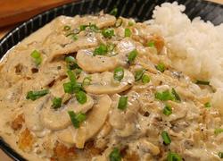 救命！这碗黑松露奶油鸡腿饭直接香哭！