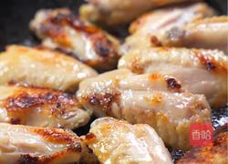 香到跺脚！一锅搞定神仙鸡翅啫啫煲的做法图解3