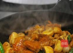 蒜香口蘑鸡的做法图解7