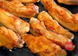 蒜香口蘑鸡翅的做法图解6