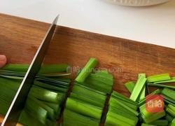 海鲜饼的做法图解1