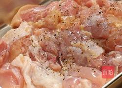 菌汁蜂蜜鸡肉饭的做法图解1