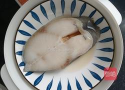 清蒸银鳕鱼的做法图解3