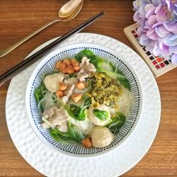 肉丸青菜汤米粉的做法[图]
