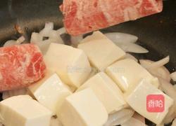 滑蛋牛肉豆腐饭的做法图解5