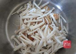 鸡肉蔬菜浓汤的做法图解8