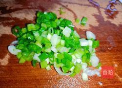 肉丸鸡蛋方便面的做法图解2