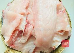 青鱼丸子的做法图解1