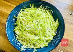 大肉西葫芦水饺的做法图解2