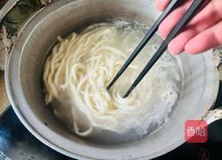 炒刀削面的做法图解9