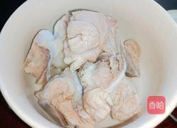 猪骨菜干汤的做法图解4