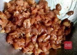 韭菜肉馅水饺的做法图解2
