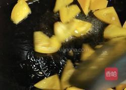 西芹彩椒炒鲜鱿的做法图解8