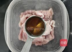 西蓝花炒肉片的做法图解3