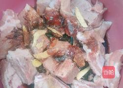 香炸排骨的做法图解1
