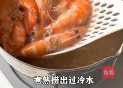 虾仁芦笋沙拉的做法图解2