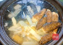 羊肚菌乌鸡汤的做法图解7