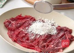 泡菜牛肉豆腐汤的做法图解1