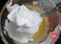 南瓜子芋泥豆乳戚风蛋糕的做法图解12