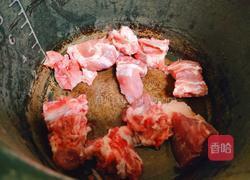 芋头排骨汤的做法图解2