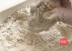 椒盐脆皮鸡翅的做法图解5