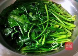 鸡蛋炒菠菜的做法图解1