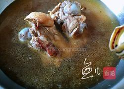 酸菜炖大骨的做法图解9