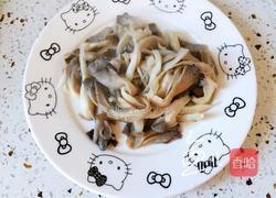 平菇炒鸡蛋的做法图解6