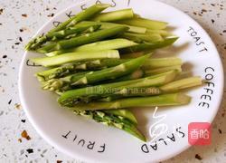 芦笋炒牛肉的做法图解2