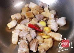 五花肉焖莲藕的做法图解6