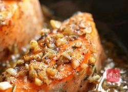 黑松露蒜香三文鱼的做法图解8