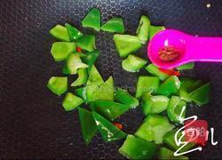 青椒炒香干的做法图解7