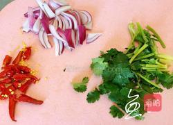 麻辣干锅鸡的做法图解1