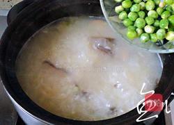 鲜虾砂锅粥的做法图解14