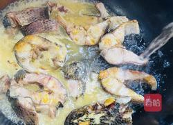 温补柴鱼汤的做法图解7