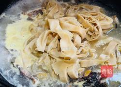 温补柴鱼汤的做法图解8