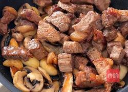 黑椒牛排炒口蘑的做法图解7