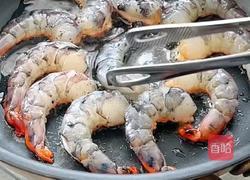 菠萝虾仁蛋炒饭的做法图解2