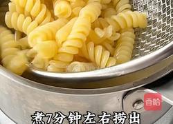 奶油口蘑培根虾滑意面的做法图解2