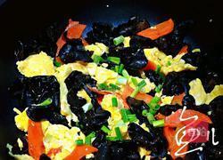 胡萝卜鸡蛋炒木耳的做法图解14