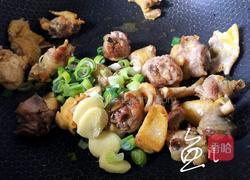 土豆炖鸡腿的做法图解8