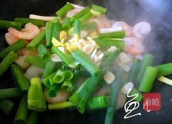 葱爆虾仁的做法图解6