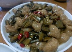 酸芋苗炒猪大肠