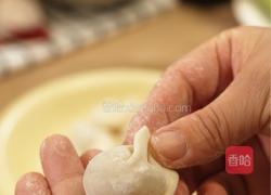 扇贝烧丝瓜馄饨的做法图解1