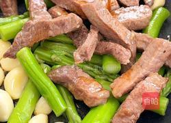 蒜香芦笋牛肉的做法图解7